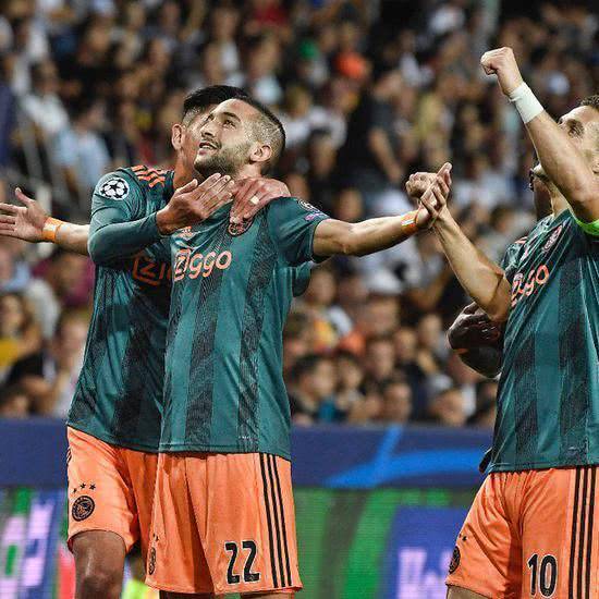 与奥多伊联 与奥多伊联