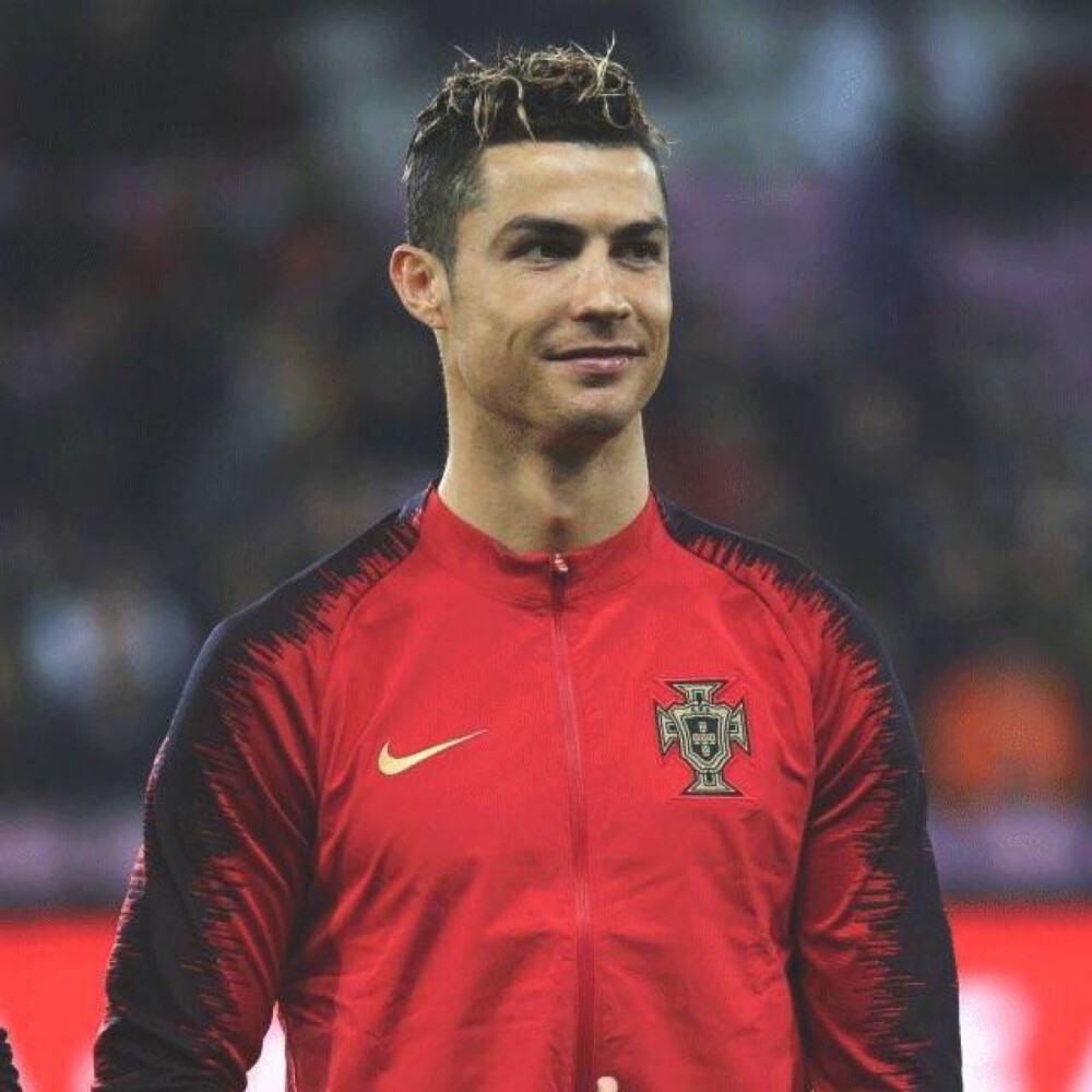 须勇敢站出 须勇敢站出