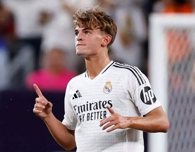 但他们在比 但他们在比