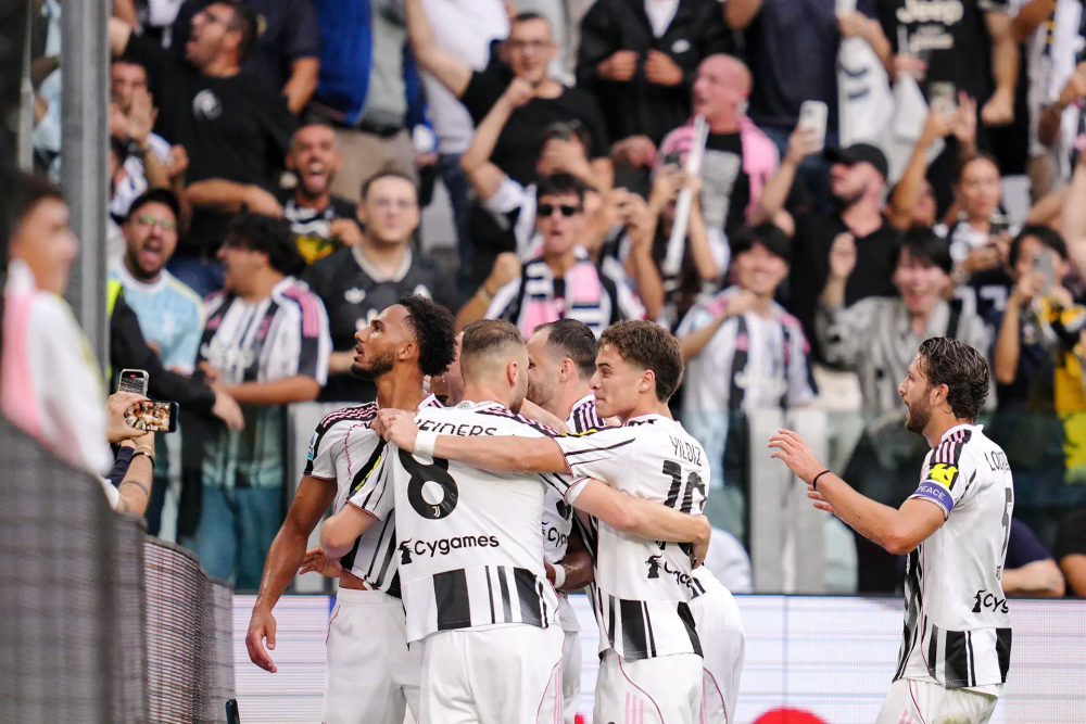 登顶榜首的 登顶榜首的