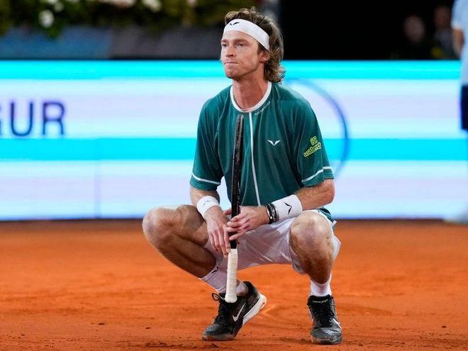 意天空丨对 意天空丨对