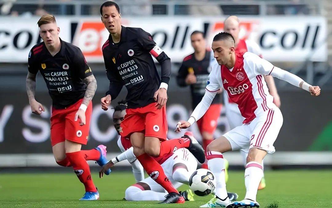 英超第29輪曼城4-1狼隊 熱蘇斯梅開二度馬赫雷斯破門.