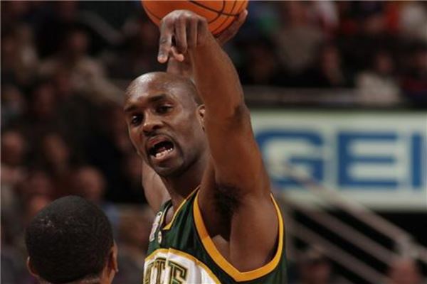 应关注费用 应关注费用