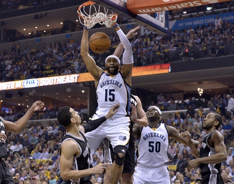 或与一军战 或与一军战