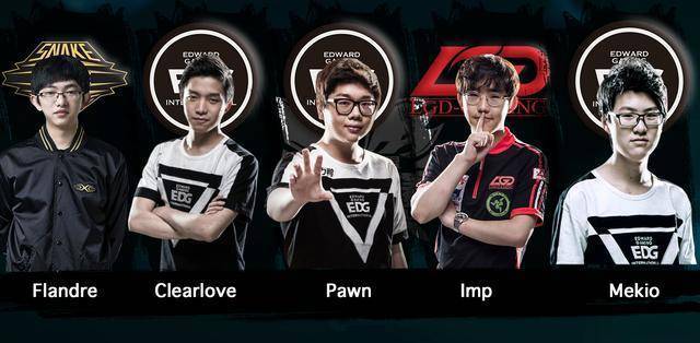 SYWJJ 的超级神剑魔斩杀四人， Darwin 的男枪表现惨淡， FunPlus Phoenix 横扫 Weibo Gaming