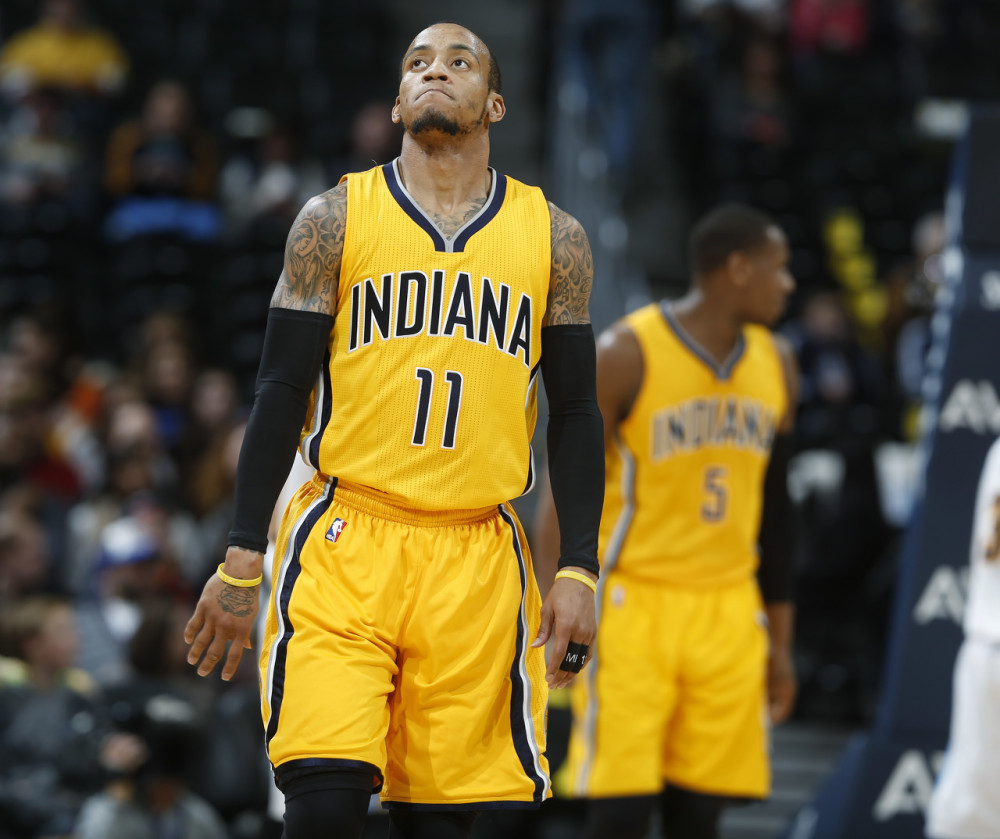 赛场外的风 赛场外的风